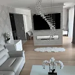 דירה Akoya Cristal Bianco