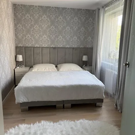 Akoya Apartment Premium Glamour *