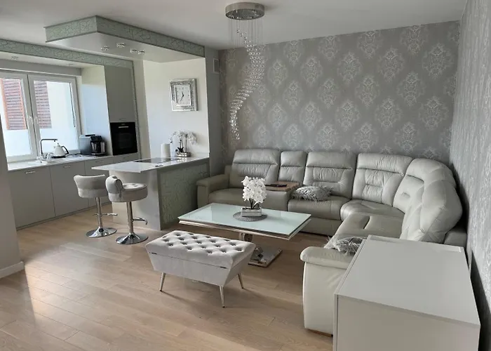 Апартаменты Akoya Cristalbianco Premium Кошалин